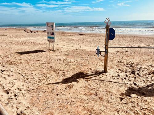Apartamento Beachfront Family Retreat, Marina D'or