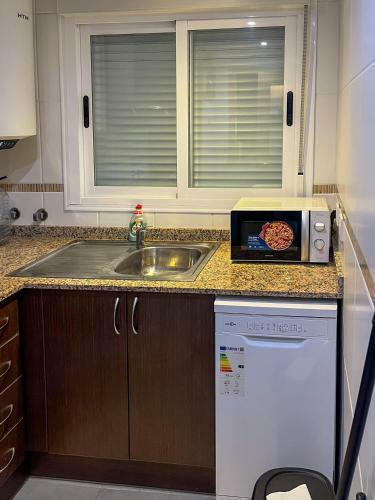 Apartamento Beachfront Family Retreat, Marina D'or