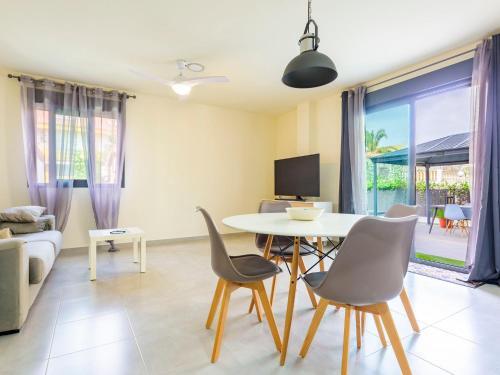 Apartment Puerta Del Mediterr�neo By Interhome