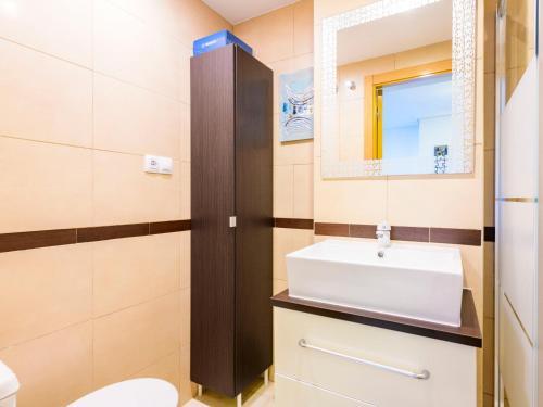 Apartment Jardines Del Mar I - Marina D'or-2 By Interhome