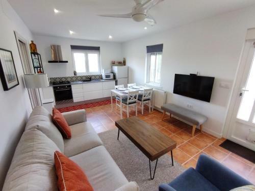 Immaculate Casa 2 Bed 2 Bath With Pool Casa Oriana Oria Almeria