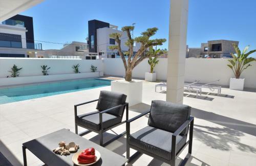 Exclusive Villa Campoamor