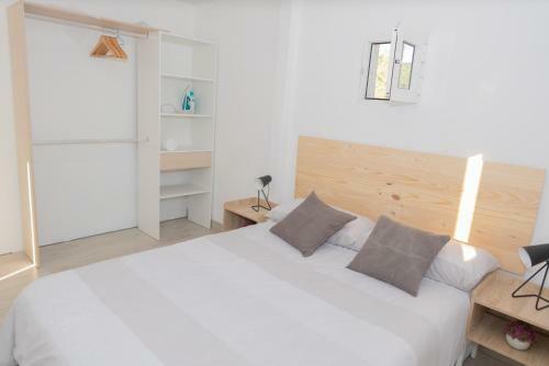 Casa Luna Rural Con Piscina Y Jard�n