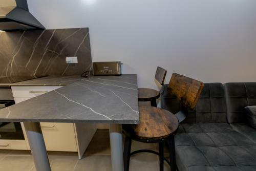 Casa Luna Rural Con Piscina Y Jard�n