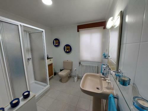Acogedora Casa de Campo- Bajo Con Finca-