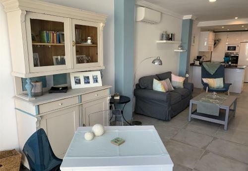Wonderful Beach Apartment