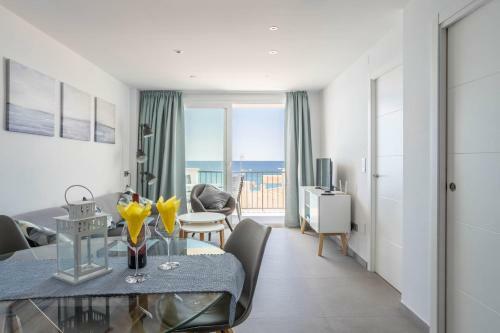 Apartment Arce Frontline Seaview