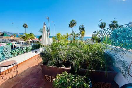 Apartamento En Primera Linea De Playa Con Parking