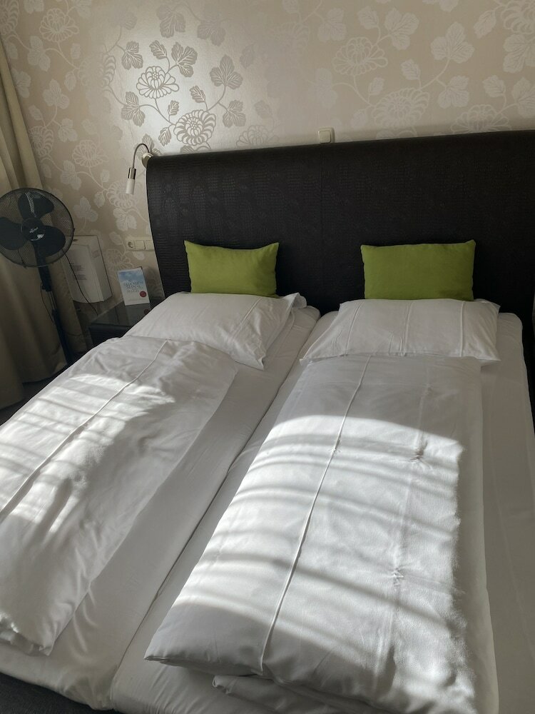 City Partner Hotel Residence