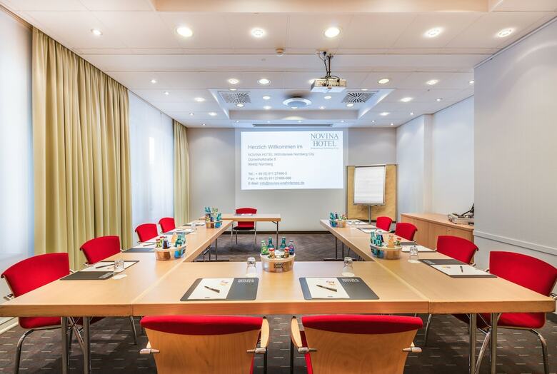 Hotel Woehrdersee Mercure