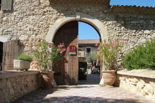 Hostal Le Tr�sor Des Templiers