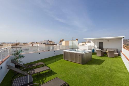 Apartamento Terraza Mar Y Monta�a