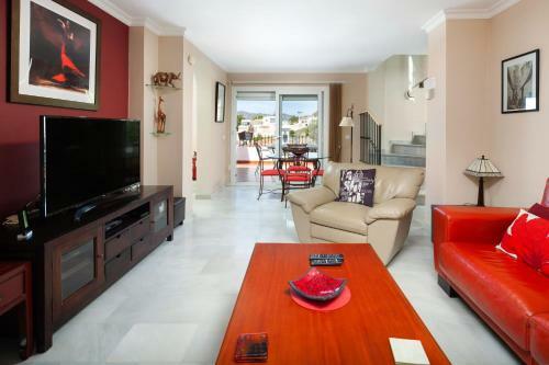 Villa Aljamar Burriana Beach Nerja
