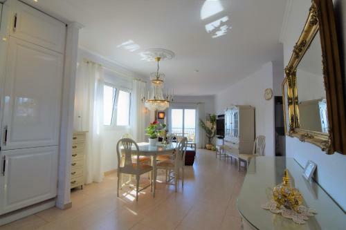 Apartamento Edf. Almijara 7�p Eurosur