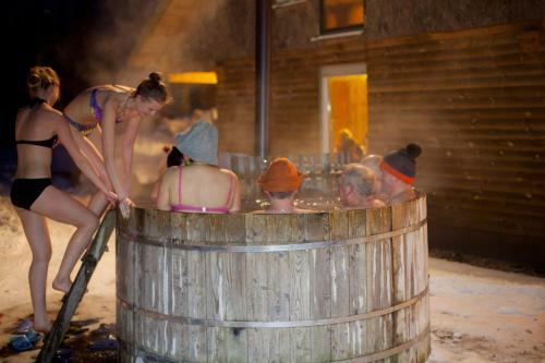 Hostal ?ilain? Recreation & Leisure