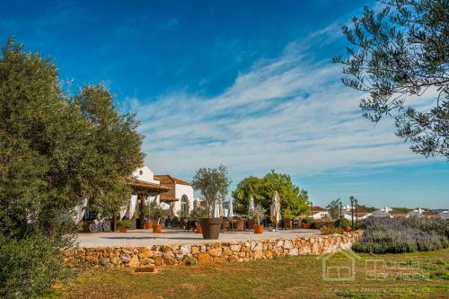 Stunning Detached Villa In El Valle Golf Resort - Zo22ev