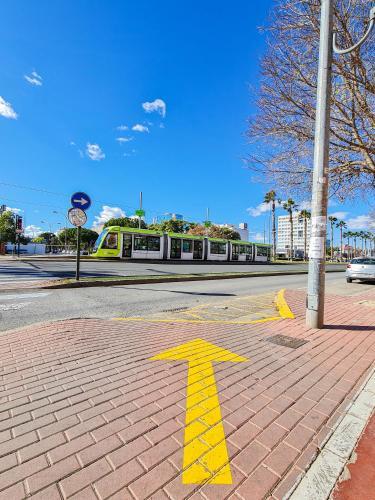 Apartamento Acogedor En Avenida Juan Carlos 1�