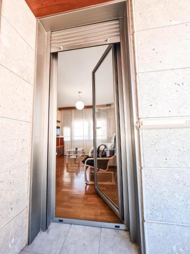 Apartamento Acogedor En Avenida Juan Carlos 1�