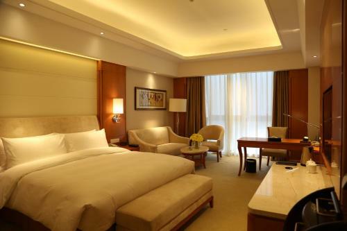 Huaguoshan Hotel