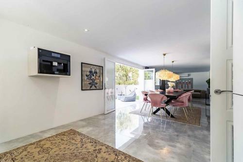 91-exclusive Modern Villa With Private Pool , Mijas