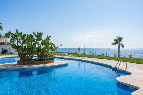Cosy Apartment With Direct Access To The Sea