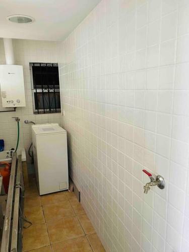 Charming 4 Bedroom Village Home With Patio