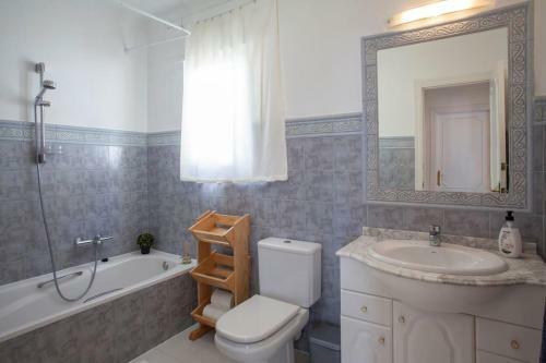Cosy Townhouse Mijas With Views