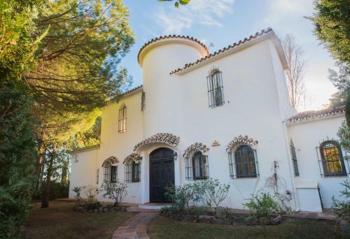 Luxury Villa El Toril - Mijas With Heated Pool & Scenic Views