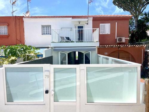 New Garden Solarium Bungalow