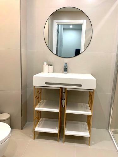 Apartamento Playas Del Duque - Puerto Ban�s - Marbella