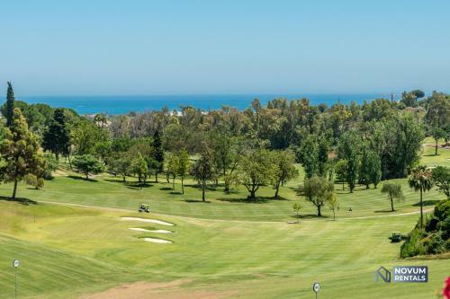 Apartamento Duplex In Nueva Andalucia, Golfers Paradise