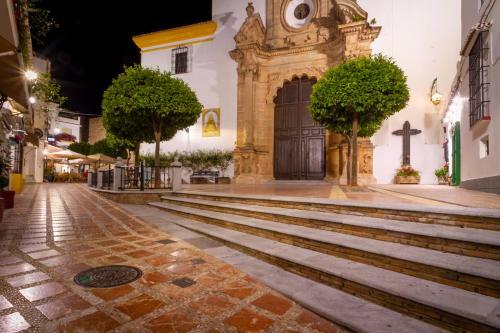 Marbella Banus Suites - Ceibo Centro Plaza Ban�s Suite Apartment