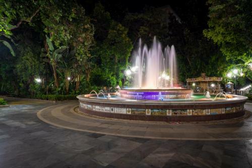 Marbella Banus Suites - Ceibo Centro Plaza Ban�s Suite Apartment