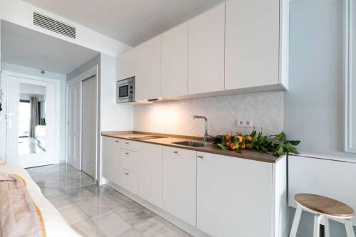 Apartamento Central & Renovated Studio With Pool In Puerto Banus