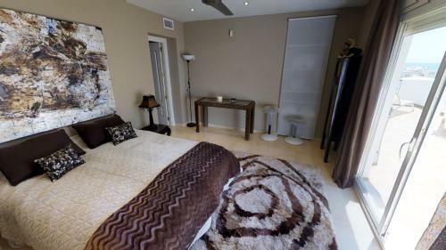 Apartamento Wonderful Penthouse With Pool And Sea View