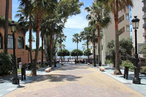 Modern Apartment Next The Beach