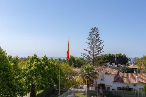 Apartamento Acuarium Bonito Loft Con Piscina La Milla de Oro