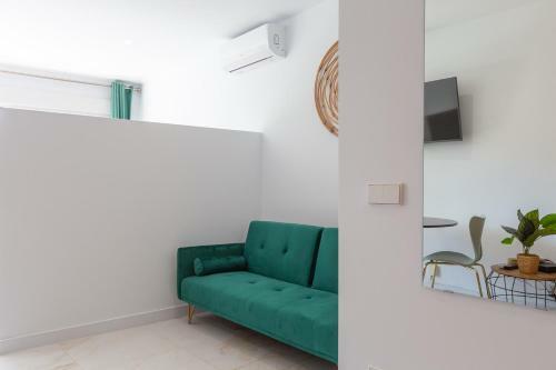 Apartamento Acuarium Bonito Loft Con Piscina La Milla de Oro