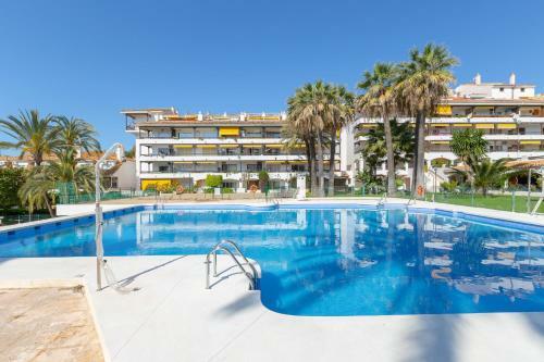 Apartamento Acuarium Bonito Loft Con Piscina La Milla de Oro