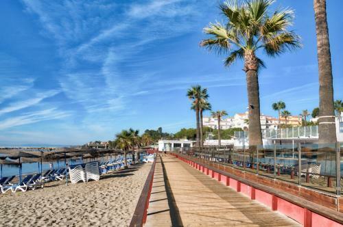 Apartamento Playas Del Duque, Puerto Banus, Golf .playa Y Compras