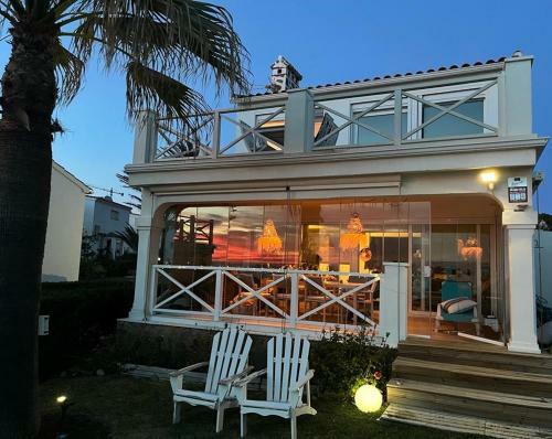 Marbesa Beach Villa
