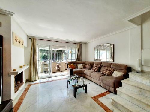 Apartamento Lomas De Cabopino House