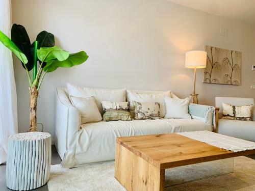 Sea View Luxury New Apartment Marbella Port