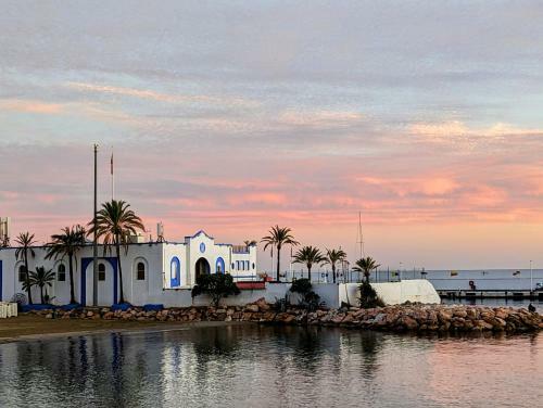 Marbella - Playa Alicate 2br Holiday Apartment