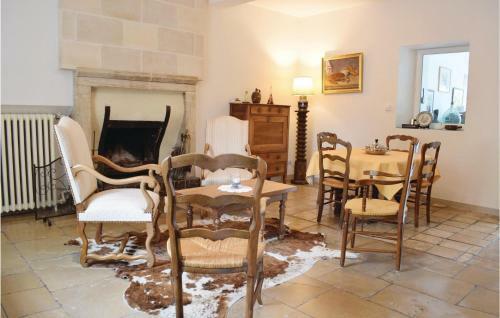 Holiday Home Rue Des Barres