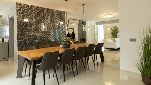 Villa Dune, Luxury Villa, 5 Min Walk To The Beach