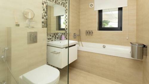 Villa Dune, Luxury Villa, 5 Min Walk To The Beach