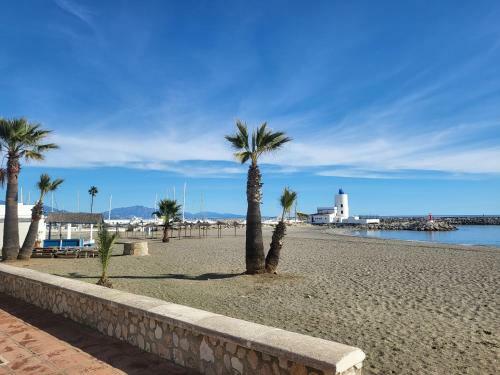 Apartamento Duquesa 2 Bed With Sea And Golf Views And 5 Pools
