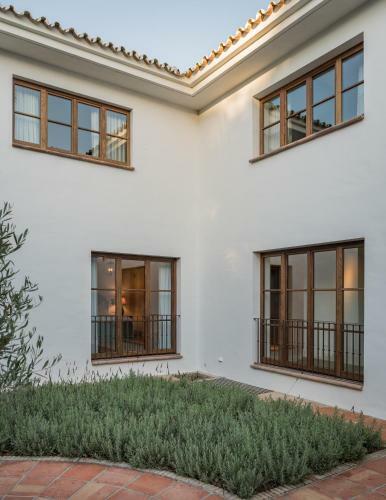 Lvone, Villa In Los Verdiales, Golden Mile