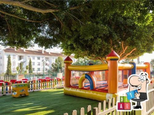 Apartamento Stunning Duplex 5 Minutes From Puerto Ban�s